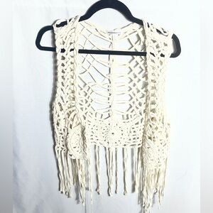 Roommates Cream Crochet Fringe Vest Boho Festival Open Weave Cotton Size L